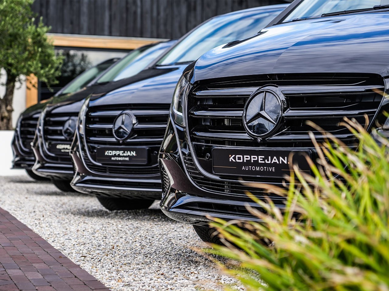 Bedrijfswagens op ons bedrijf | Koppejan Automotive