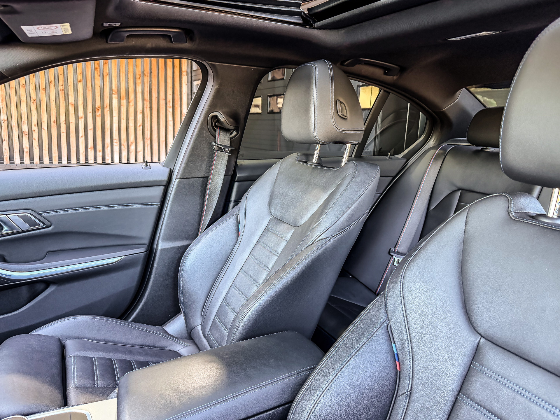 BMW 3-serie 330e 292PK M-Sport Plus | BMW occasion