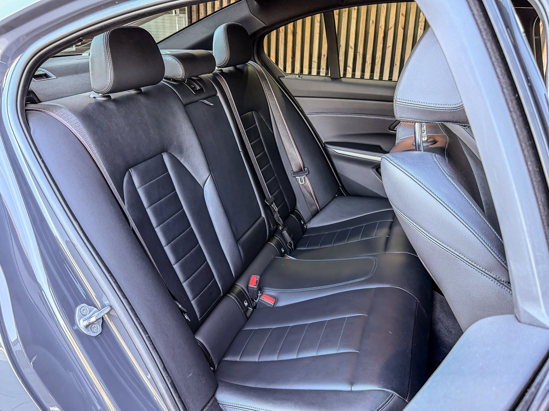 BMW 3-serie 330e 292PK M-Sport Plus | BMW occasion