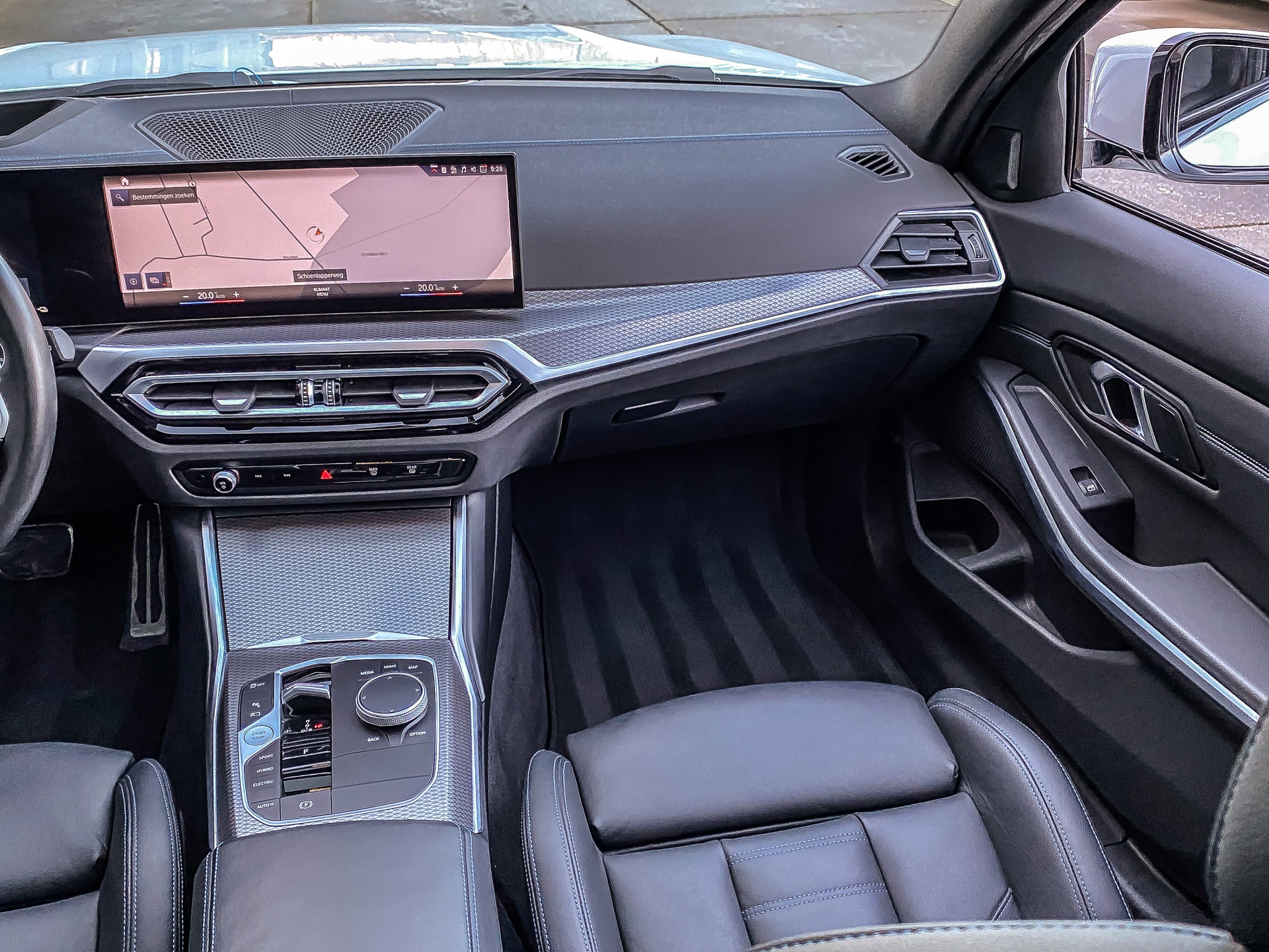 BMW 3 Serie Touring 330e 292PK xDrive High Executive M-Sport Pro | BMW occasion