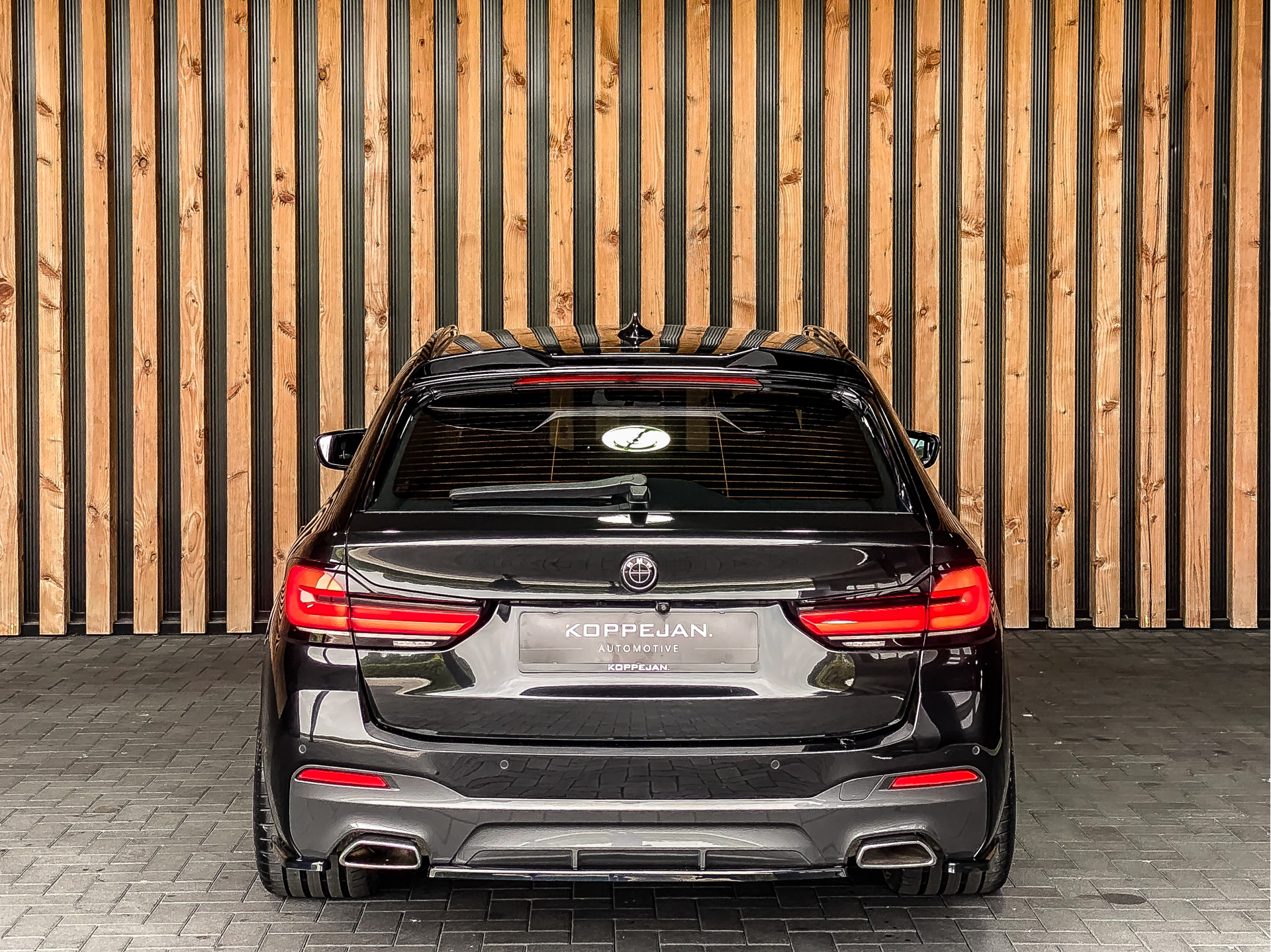 BMW 5 Serie Touring 520i 184PK Automaat M-Sport | BMW occasion