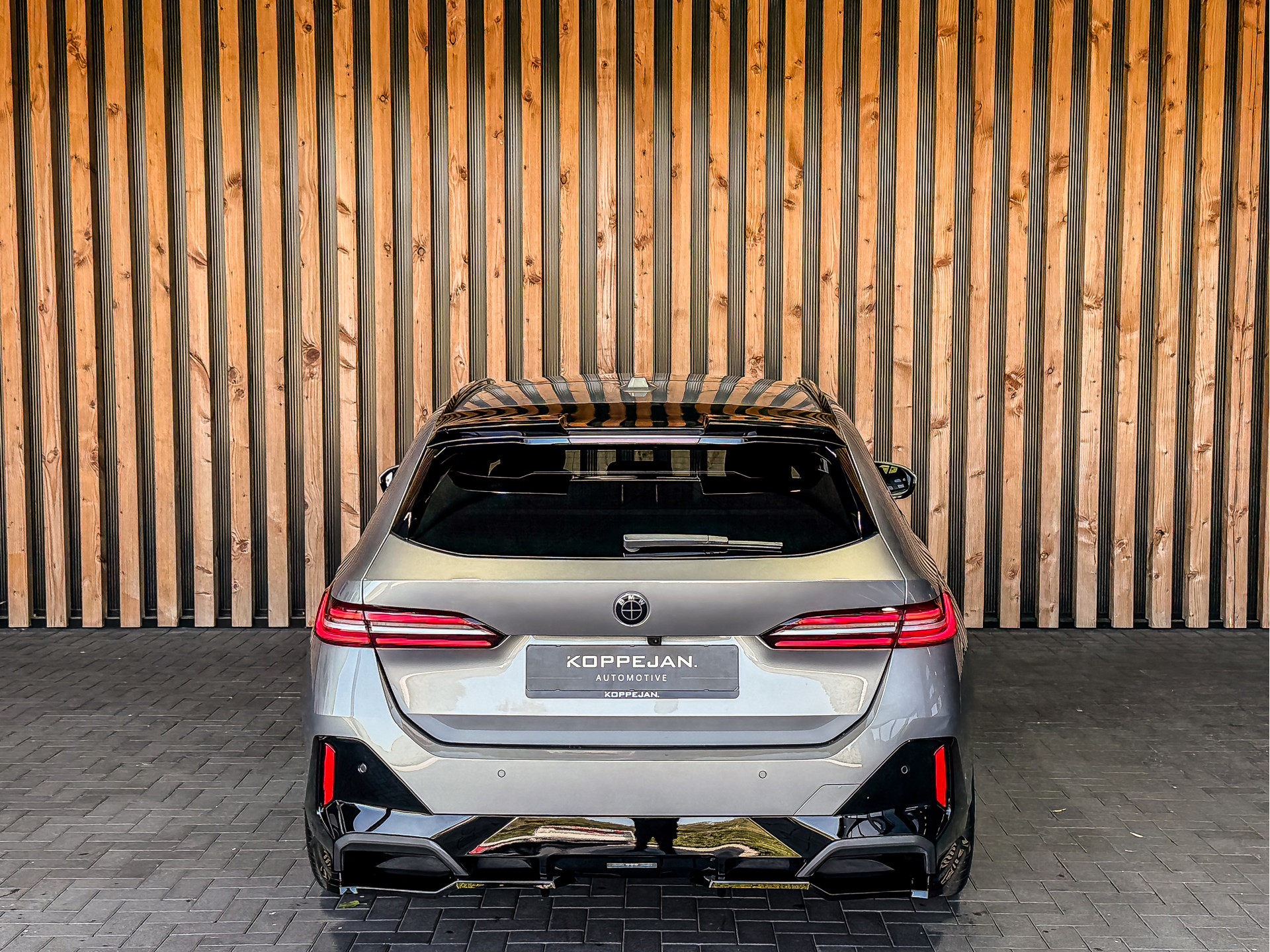 BMW 5 Serie Touring 550e xDrive 490PK M-Sport | BMW occasion