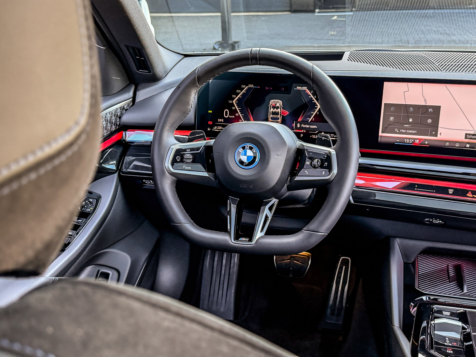 BMW 5 Serie Touring 550e xDrive 490PK M-Sport | BMW occasion