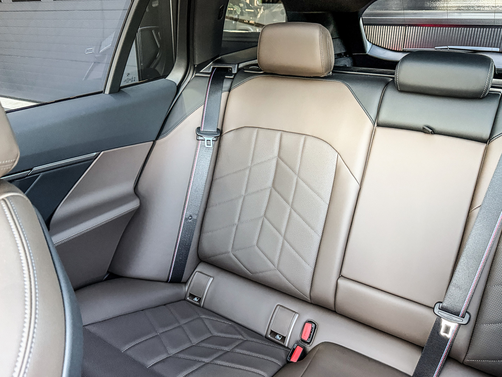 BMW 5 Serie Touring 550e xDrive 490PK M-Sport | BMW occasion