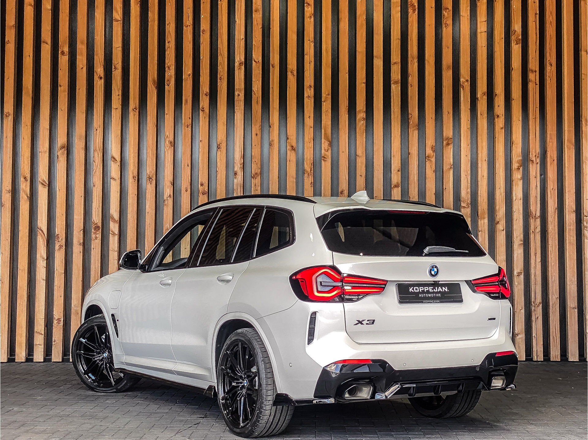 BMW X3 xDrive30e 292PK High Executive M-Sport | BMW occasion