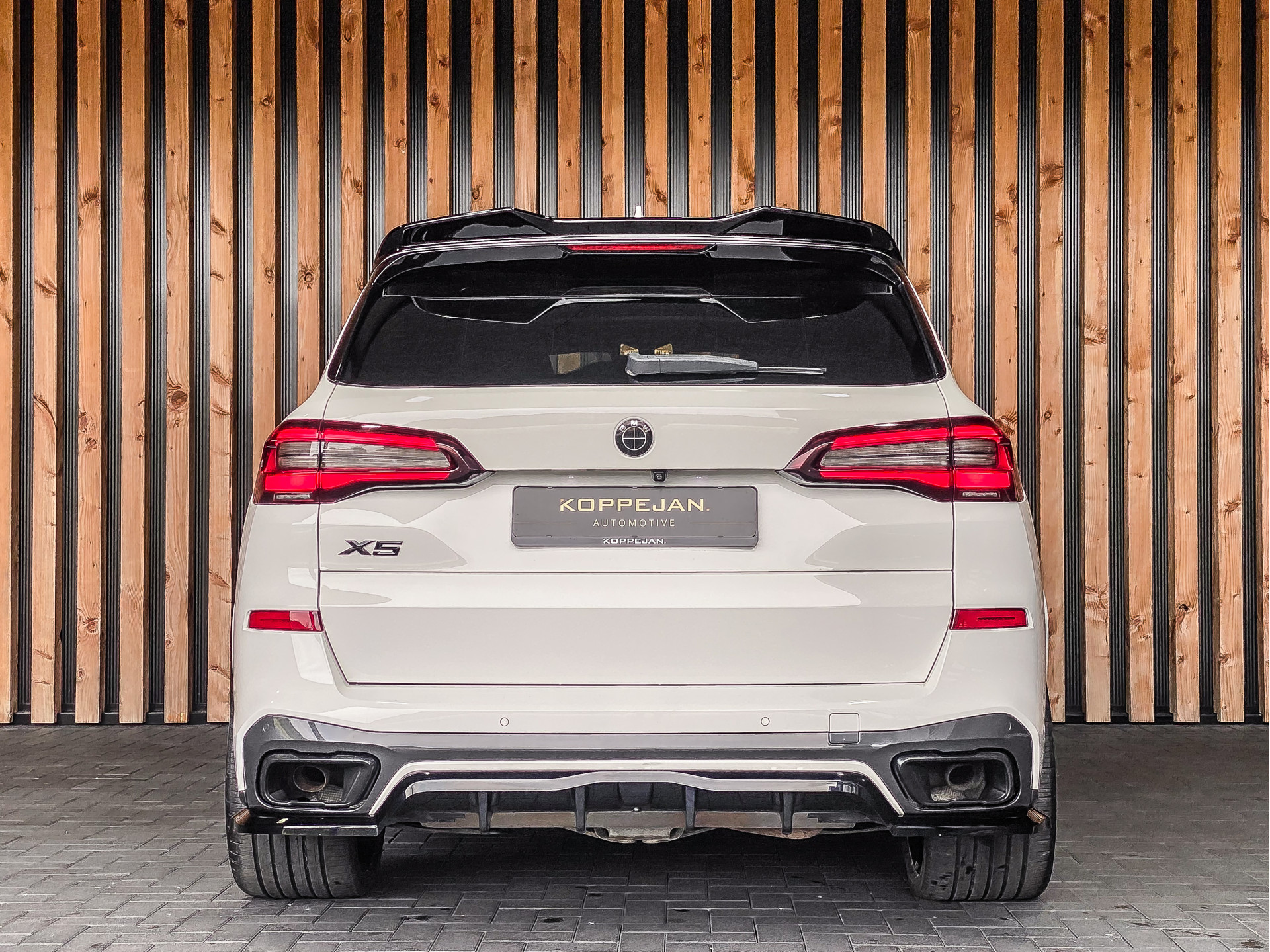 BMW X5 xDrive45e 394PK Automaat High Executive M-Sport | BMW occasion