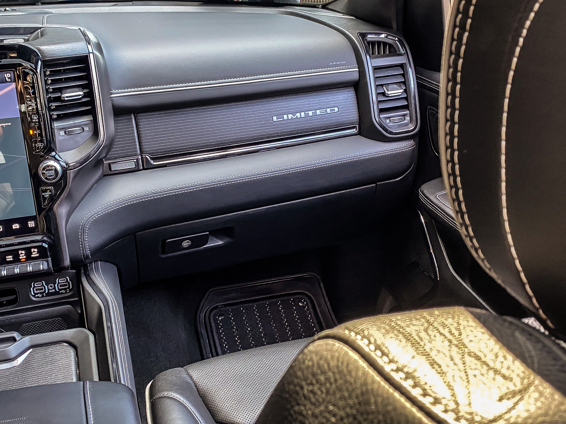 Dodge Ram 1500 5.7 V8 Hemi eTorque 402PK Limited | Dodge occasion