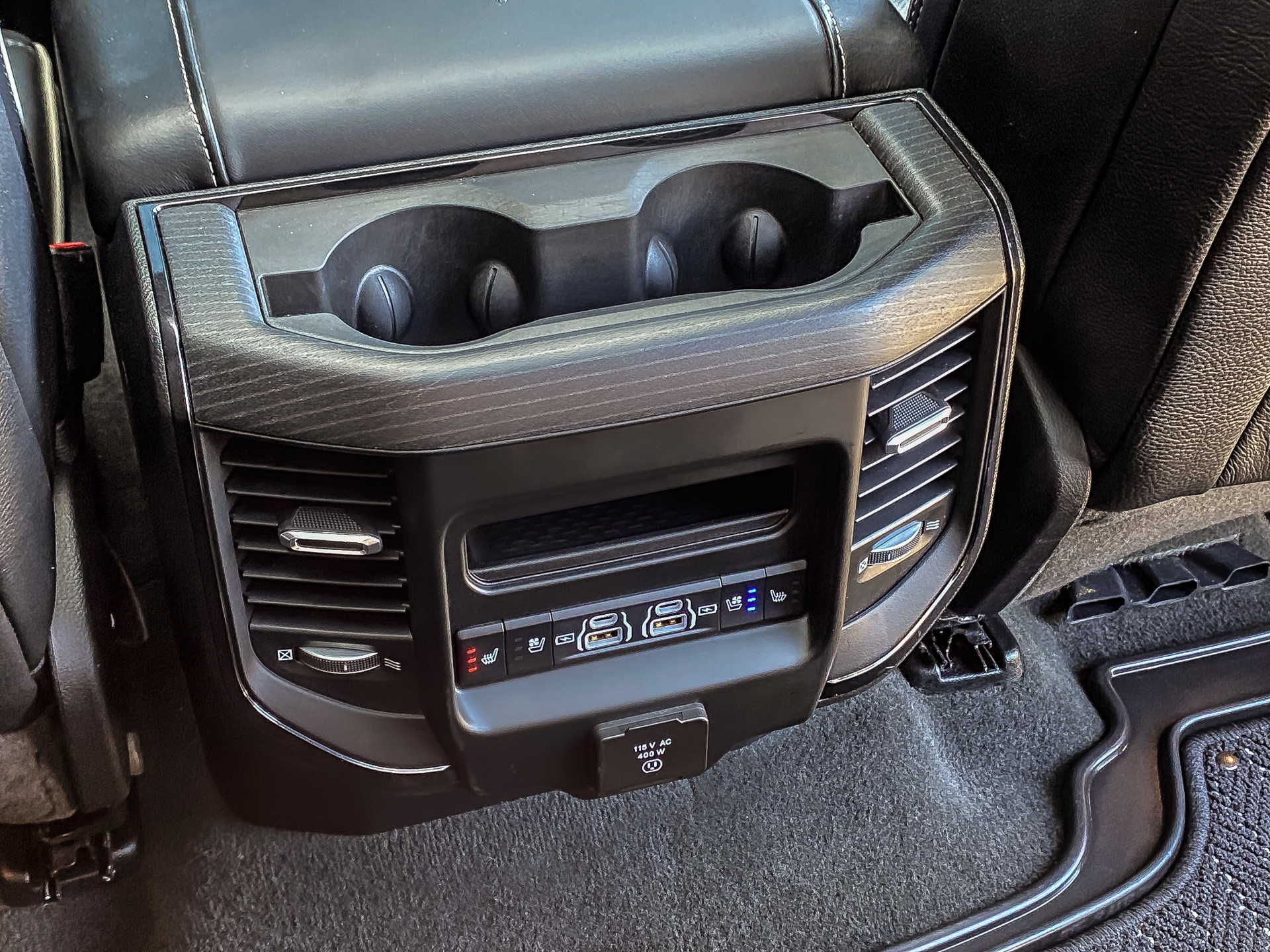 Dodge Ram 1500 5.7 V8 Hemi eTorque 402PK Limited | Dodge occasion