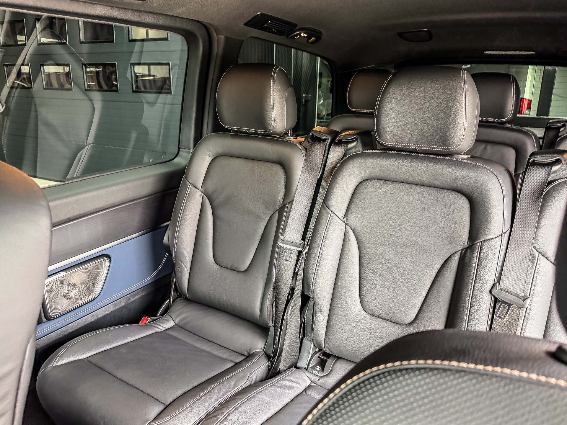 Mercedes-Benz EQV 300 AMG L2 90kWh 8-Persoons | Mercedes-Benz occasion