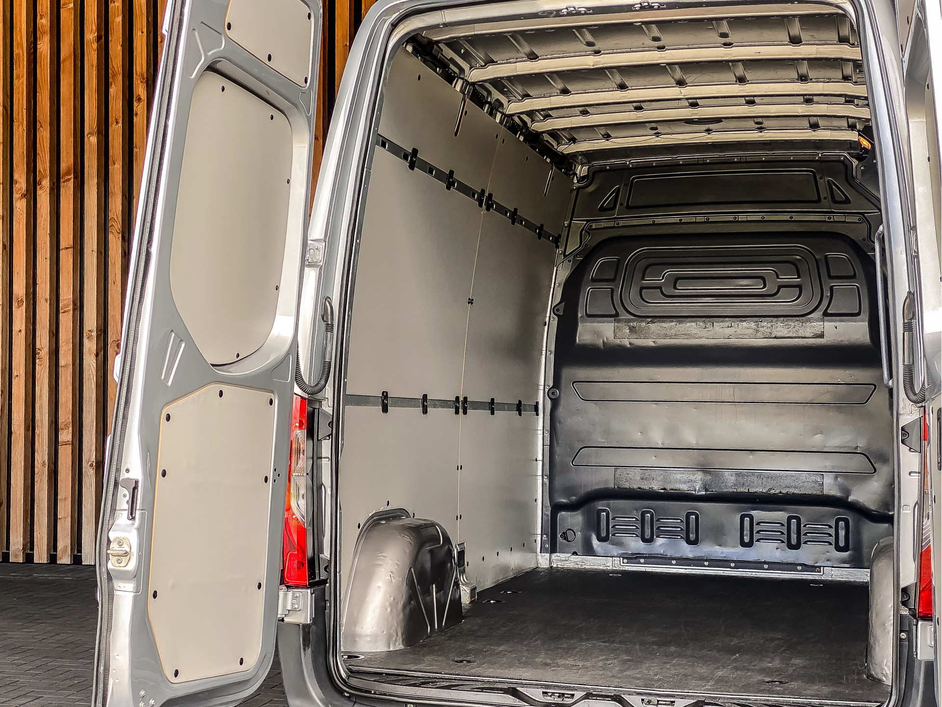Mercedes-Benz Sprinter 1.9 CDI 150PK Automaat L2H2 Bestelwagen | Mercedes-Benz occasion