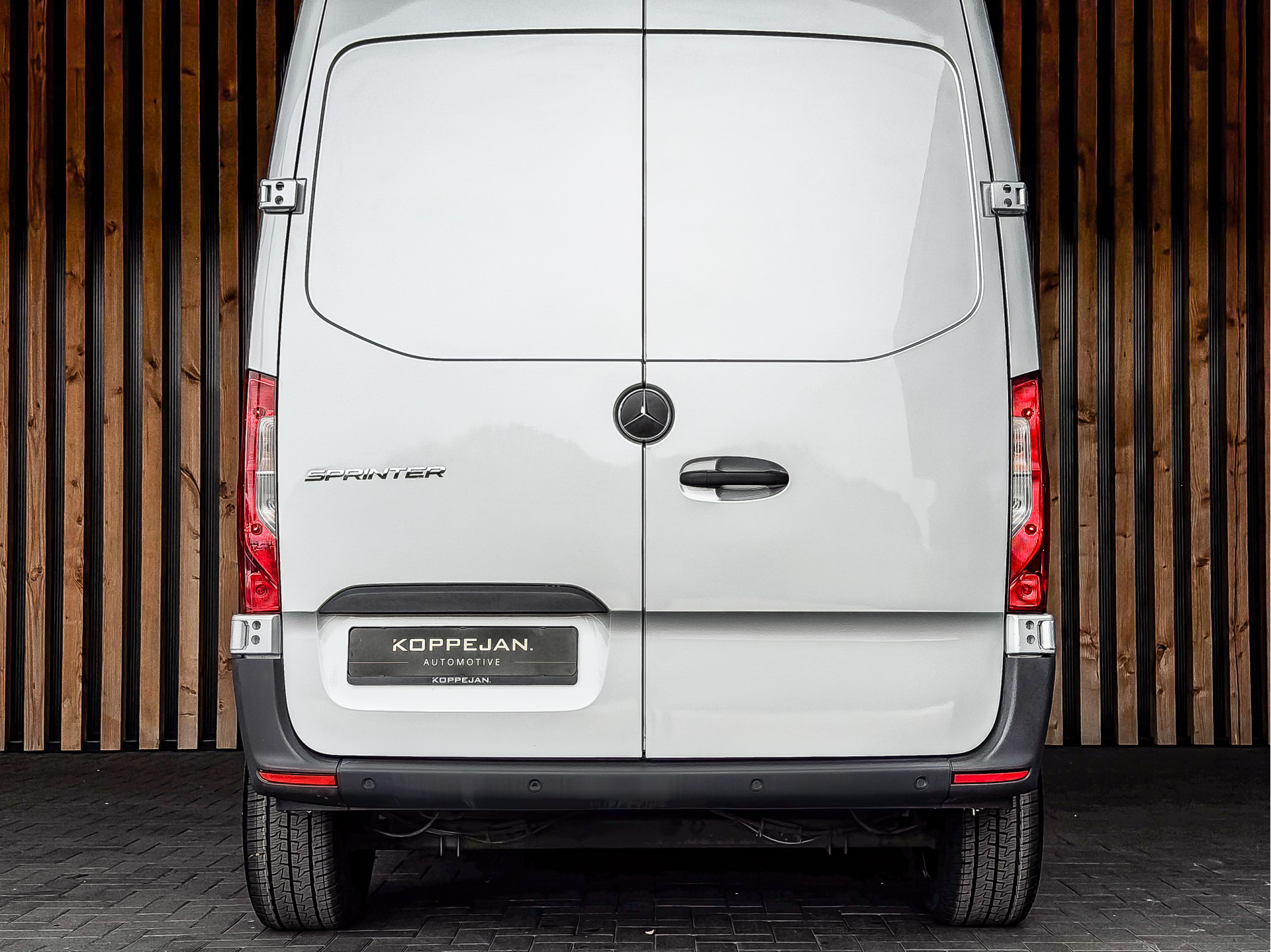 Mercedes-Benz Sprinter 1.9 CDI 150PK Automaat L2H2 Bestelwagen | Mercedes-Benz occasion