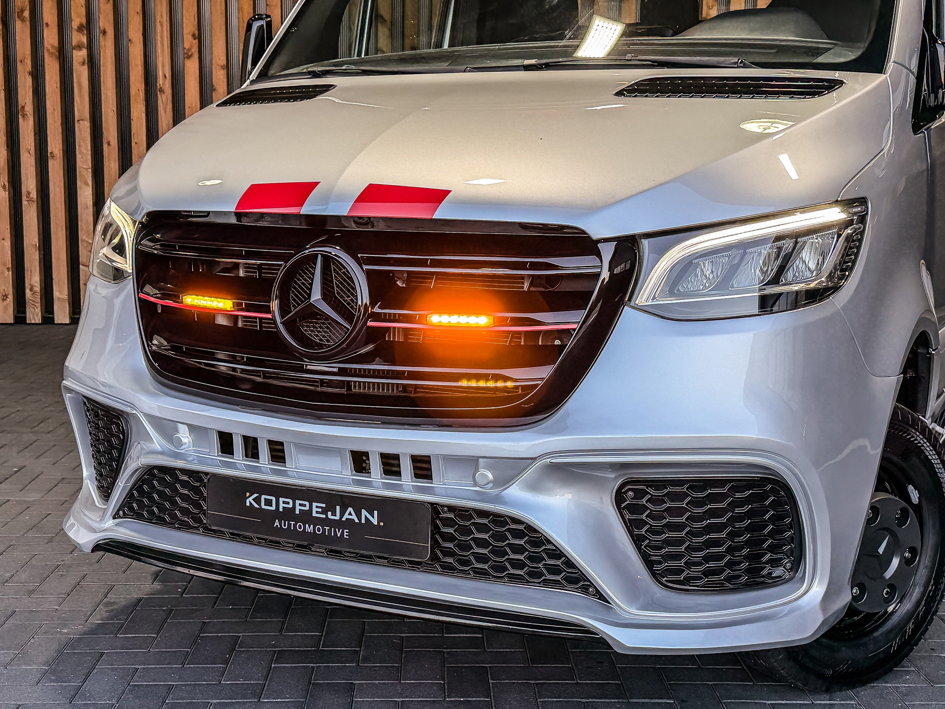 Mercedes-Benz Sprinter 319 3.0 CDI V6 190PK Automaat N1 Kilometerheffing vrij | Mercedes-Benz occasion