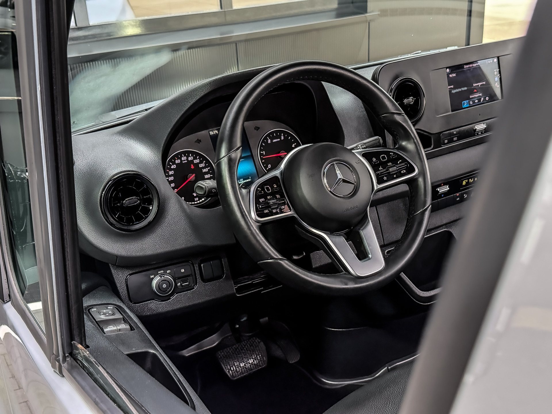 Mercedes-Benz Sprinter 319 3.0 CDI V6 190PK Automaat N1 Kilometerheffing vrij | Mercedes-Benz occasion