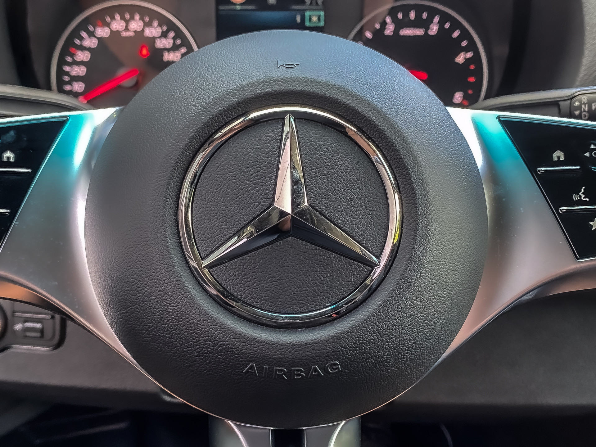 Mercedes-Benz Sprinter 319 CDI 190PK Automaat L2H2 | Mercedes-Benz occasion