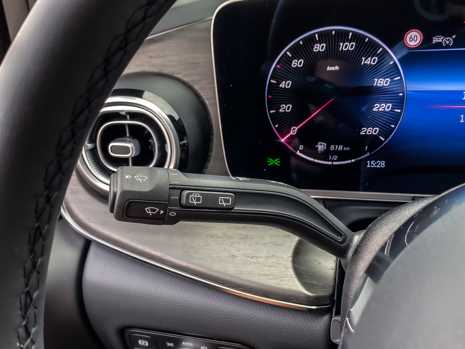 Mercedes-Benz V-Klasse 300d Extra Lang Avantgarde Dubbele Cabine | Mercedes-Benz occasion
