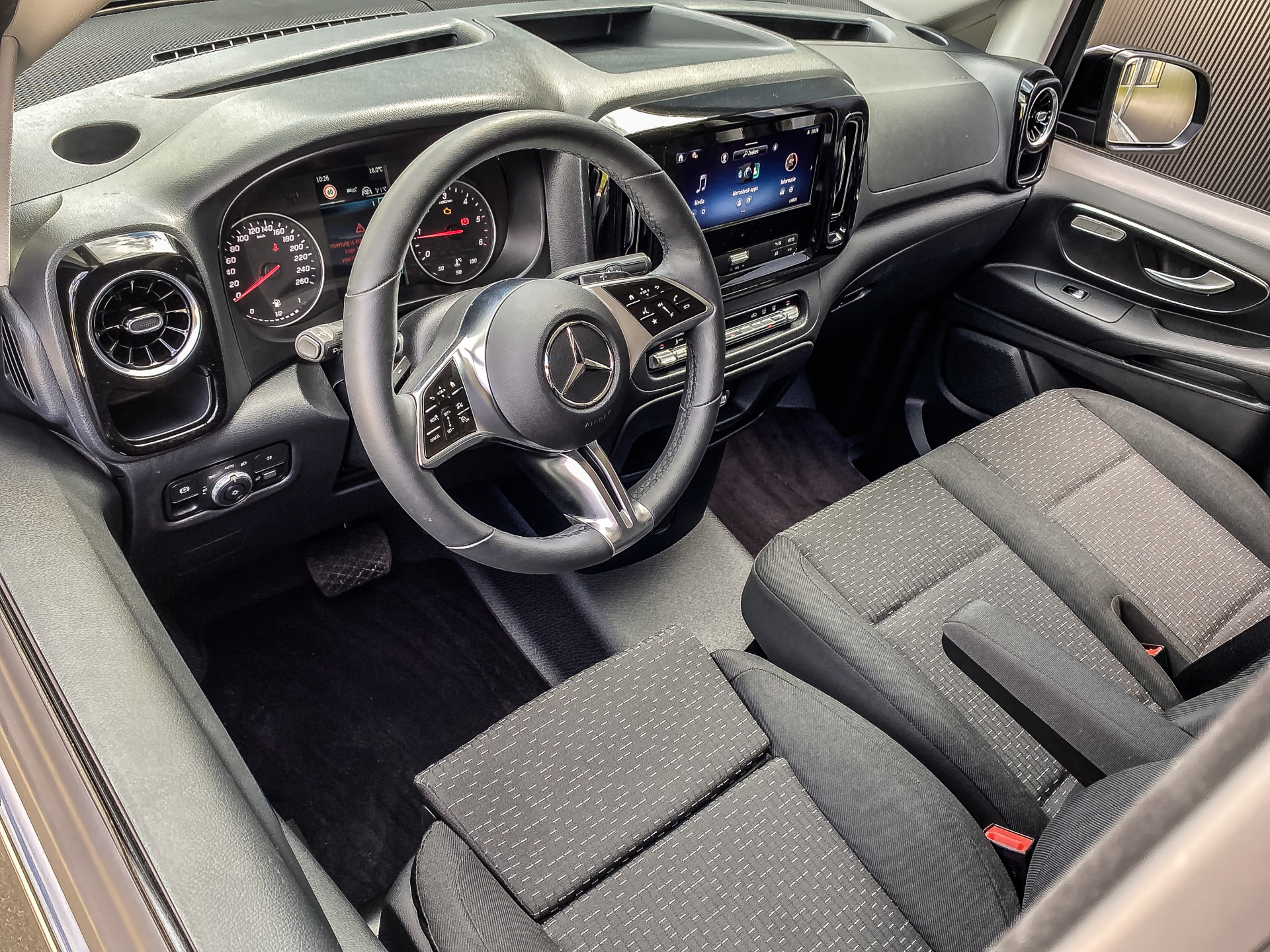 Mercedes-Benz Vito 119 CDI 190PK Automaat Bestelwagen L2 | Mercedes-Benz occasion