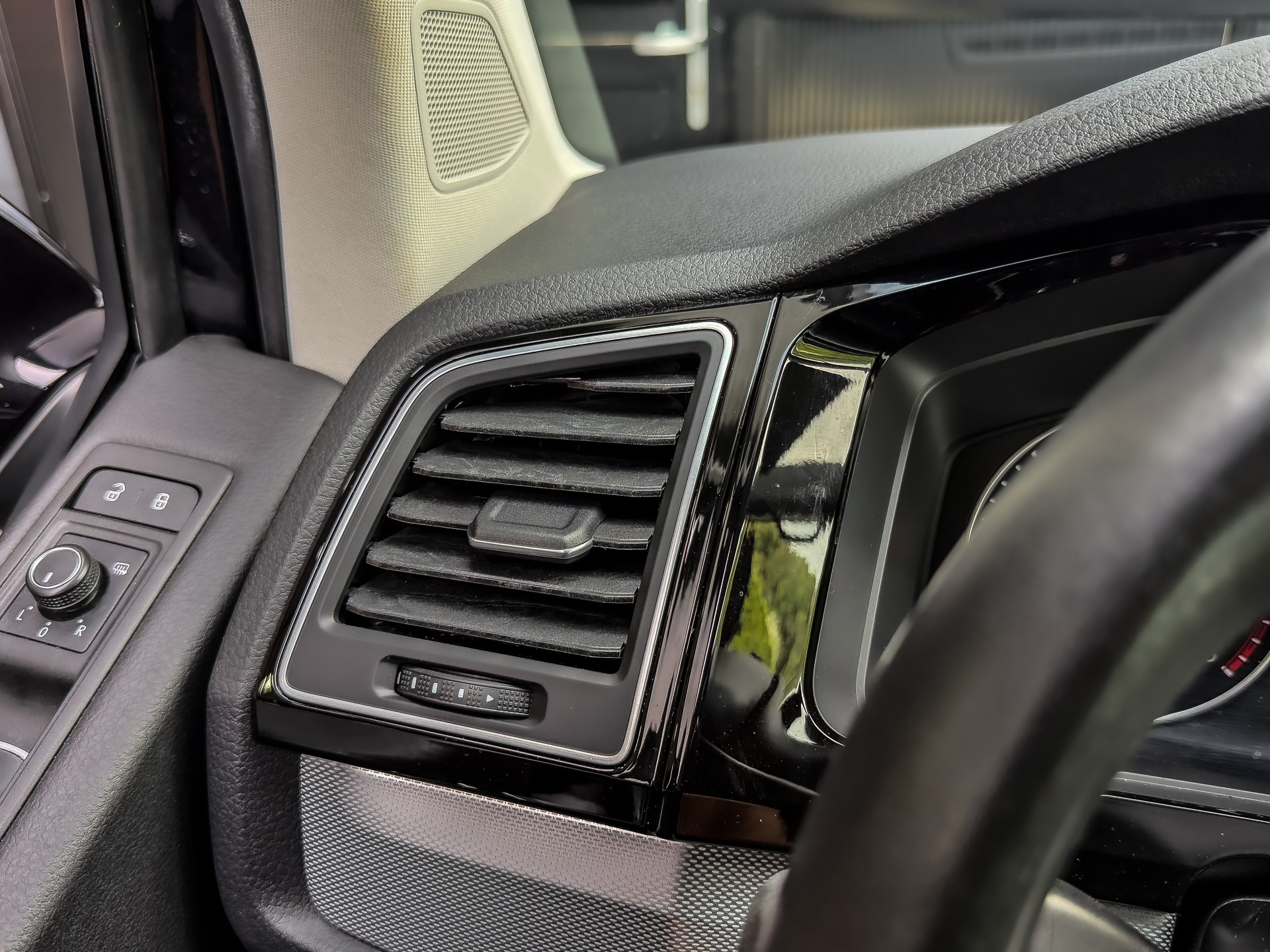 Volkswagen Caravelle 2.0 TDI 204PK DSG Highline Dubbele Cabine | Volkswagen occasion