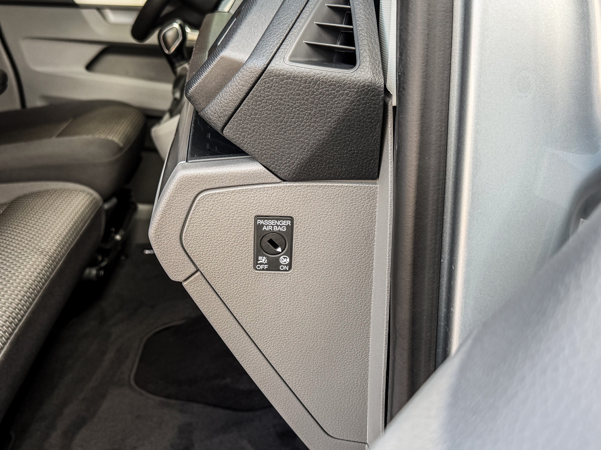 Volkswagen Transporter 2.0 TDI 150PK DSG Bestelwagen L2H1 Bulli | Volkswagen occasion