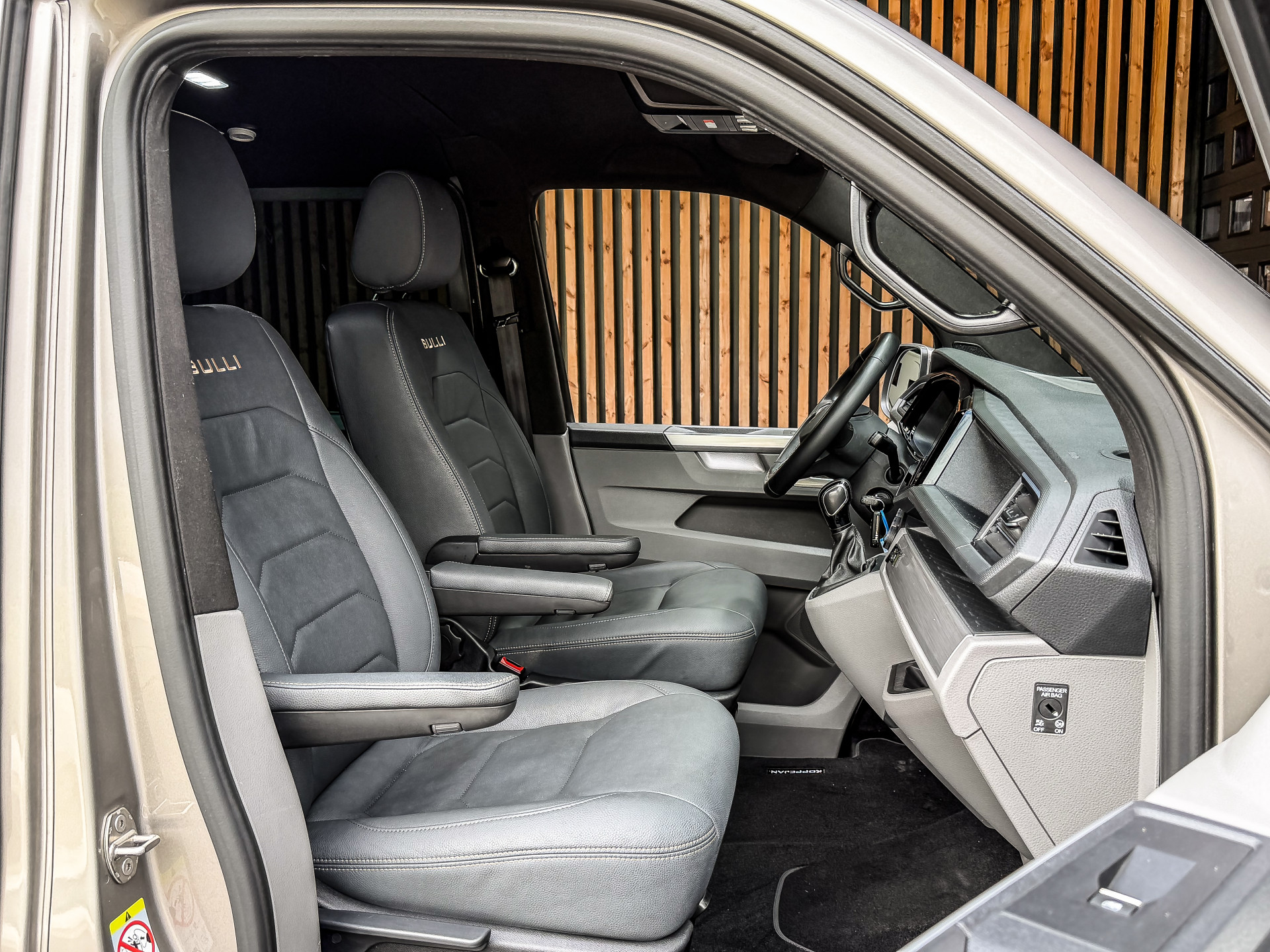 Volkswagen Transporter 2.0 TDI 204PK DSG Bulli ABT Dubbele Cabine L2H1 | Volkswagen occasion