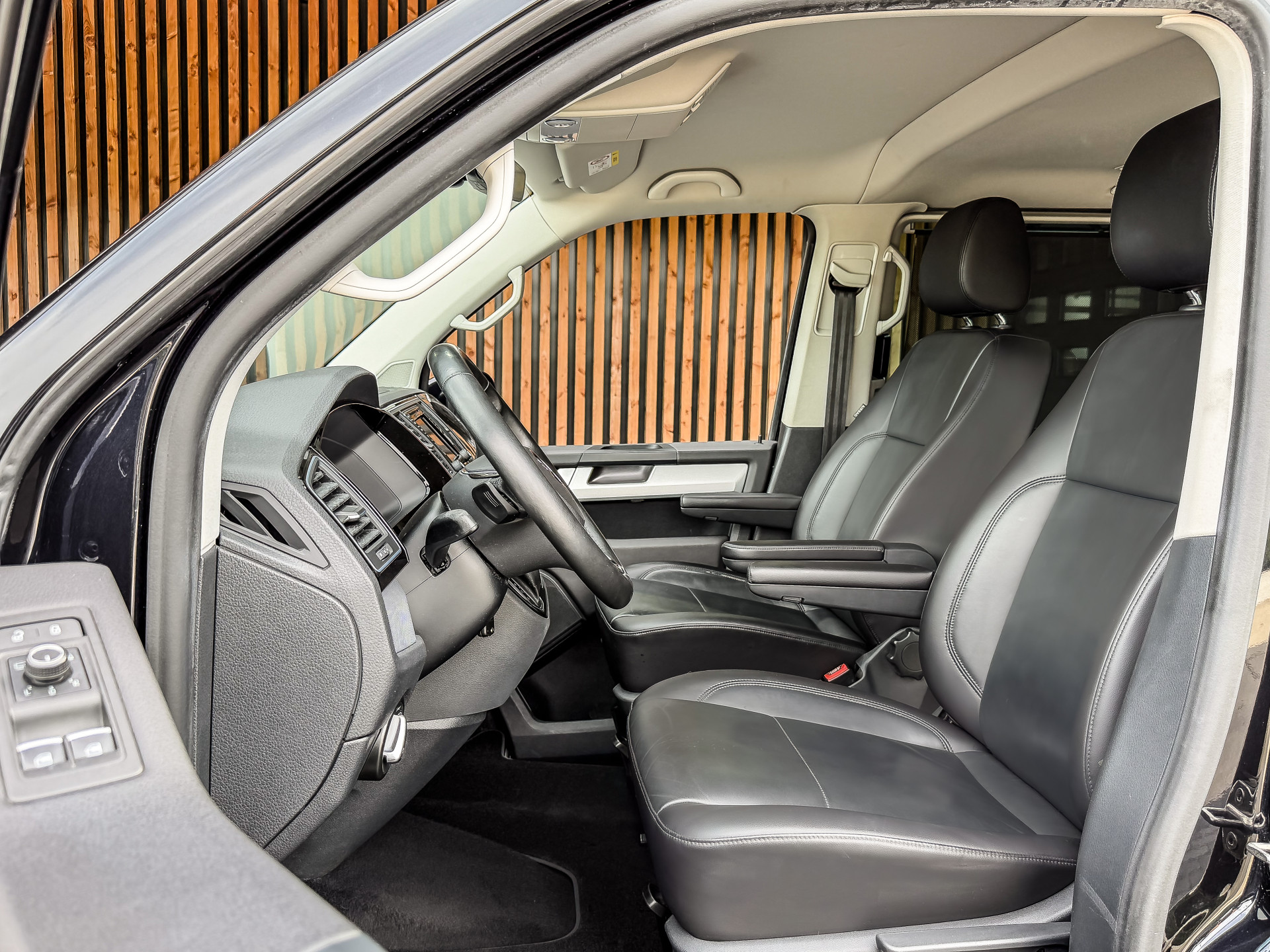 Volkswagen Transporter 2.0 TDI 204PK DSG Highline Dubbele Cabine | Volkswagen occasion
