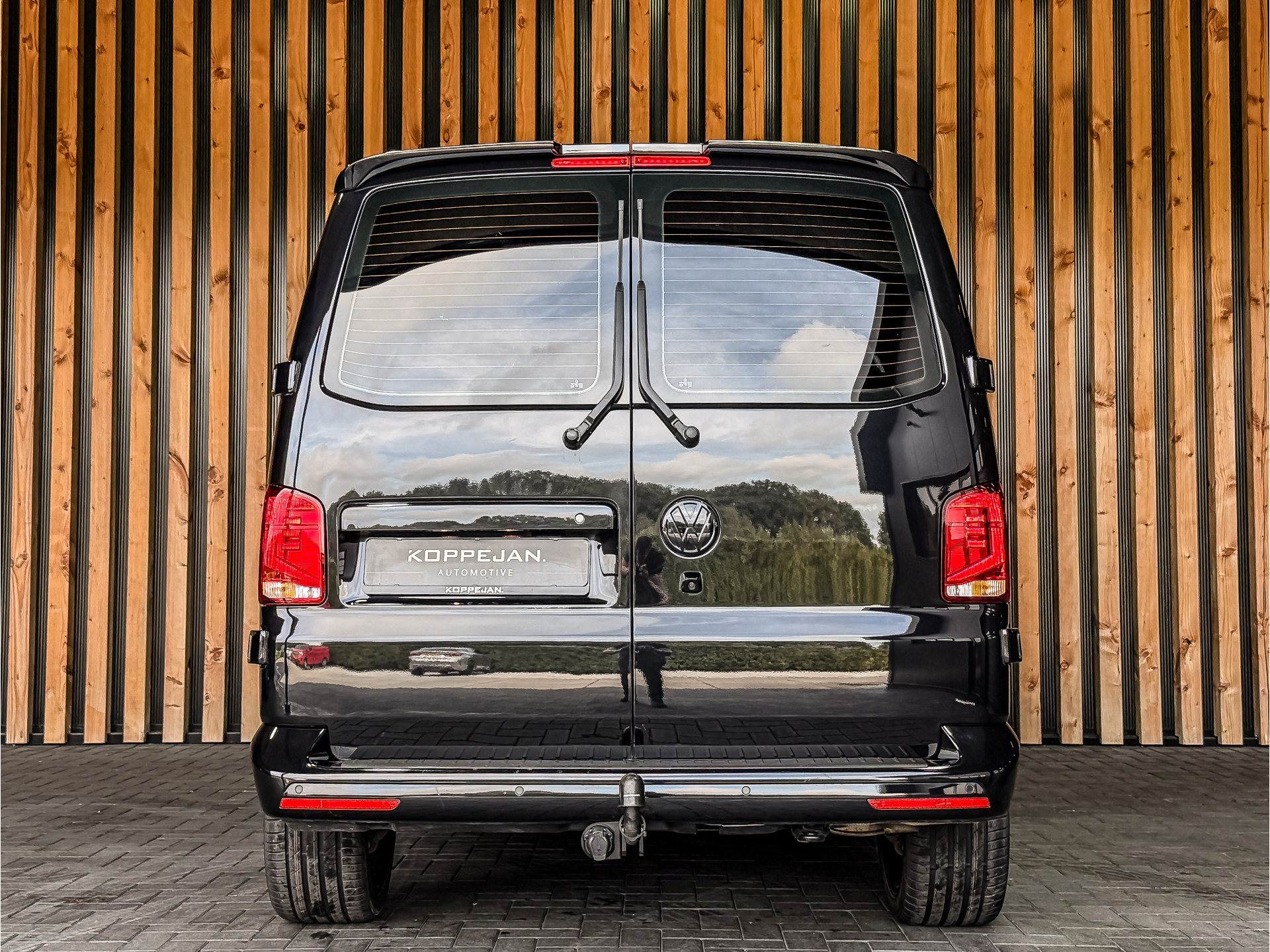 Volkswagen Transporter 2.0 TDI 204PK DSG L2H1 Bulli | Volkswagen occasion