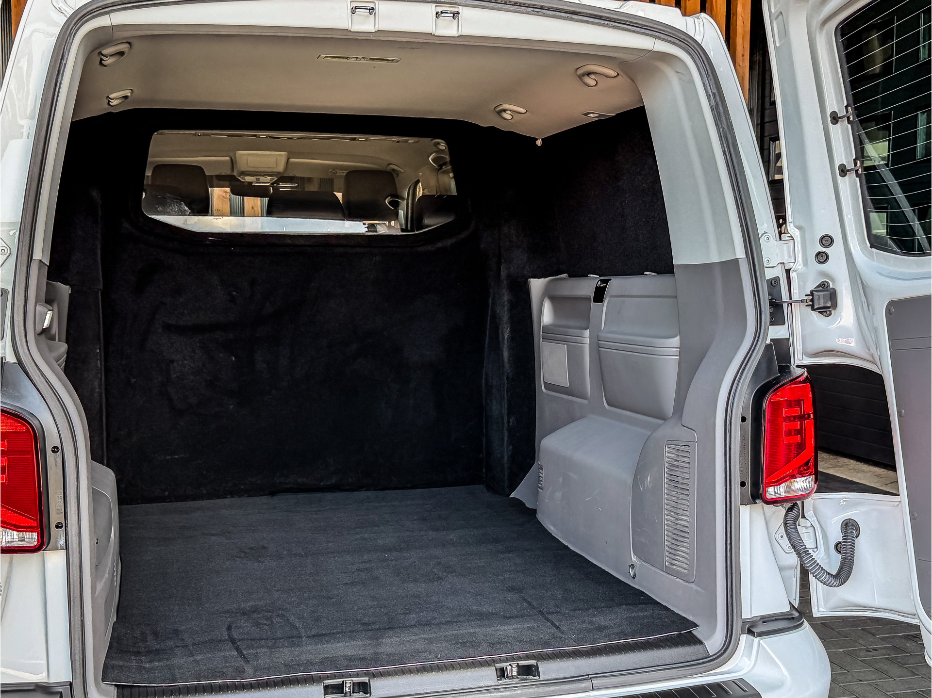 Volkswagen Transporter Caravelle 2.0 TDI 204PK DSG Dubbele Cabine L2H1 | Volkswagen occasion