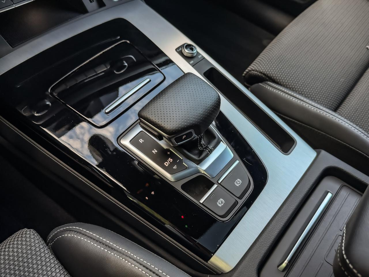 Audi Q5 299PK TFSIe S edition Competition | Audi occasion