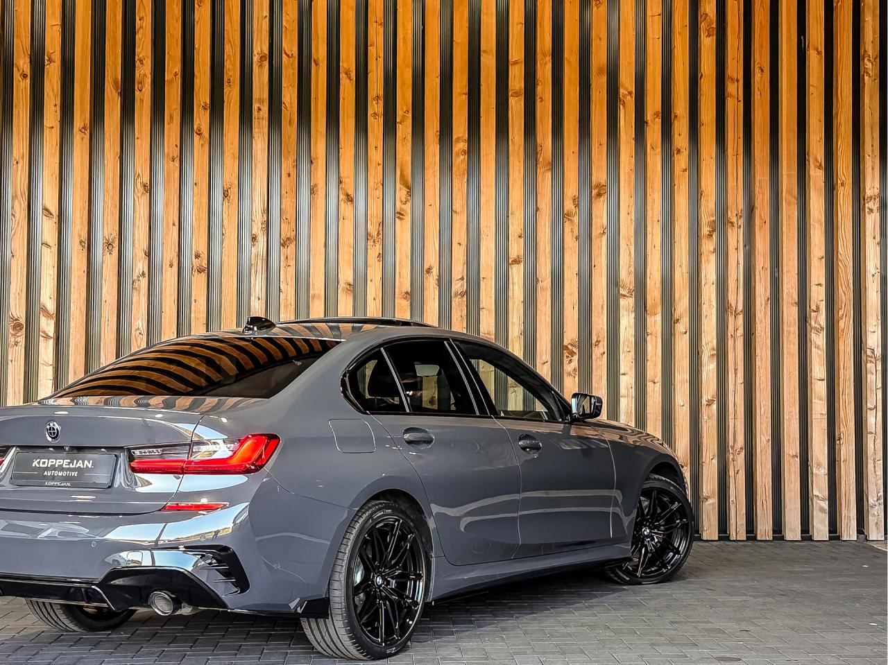 BMW 3-serie 330e 292PK M-Sport Plus | BMW occasion