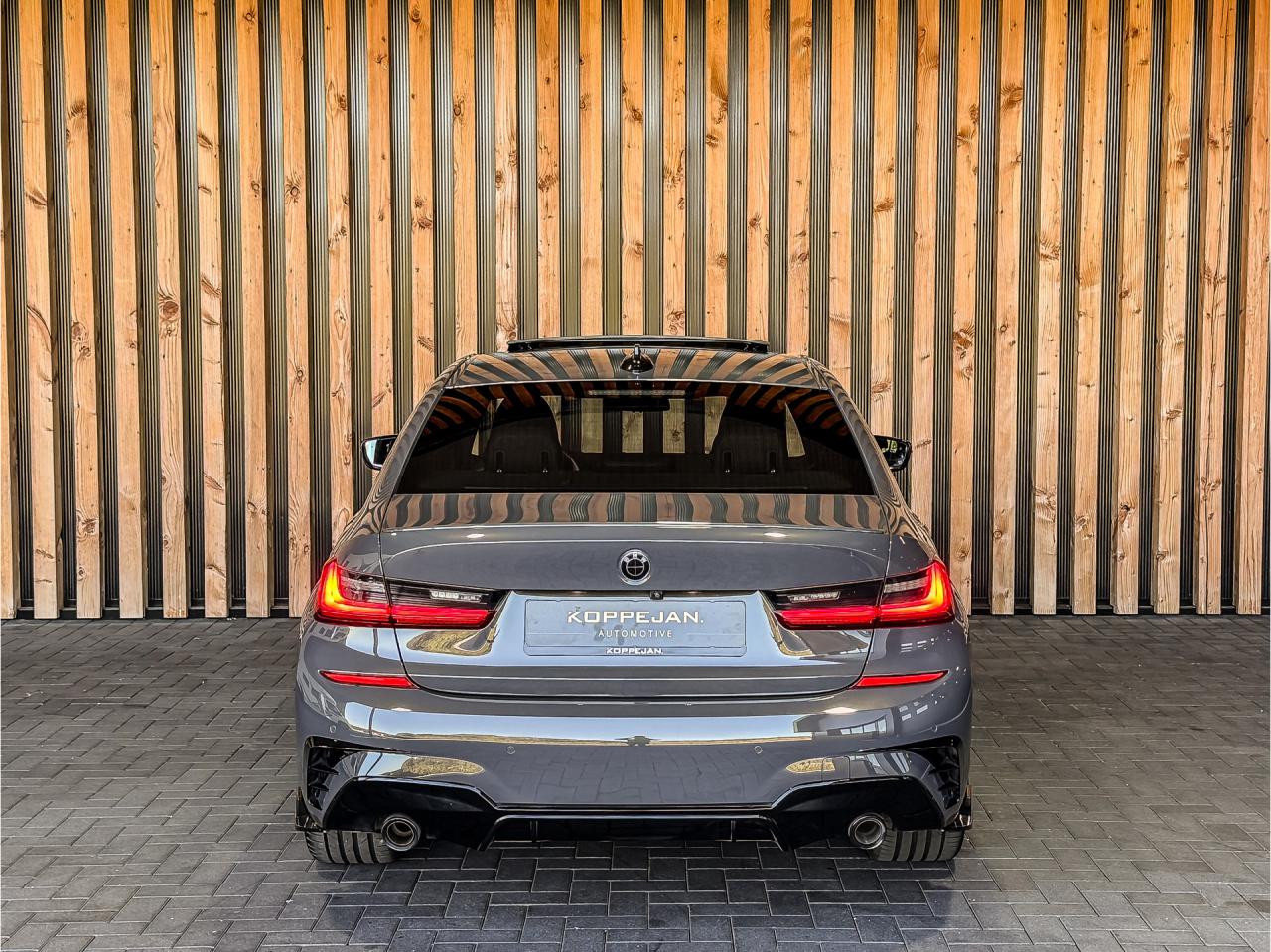 BMW 3-serie 330e 292PK M-Sport Plus | BMW occasion