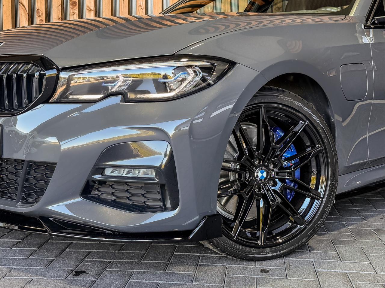 BMW 3-serie 330e 292PK M-Sport Plus | BMW occasion