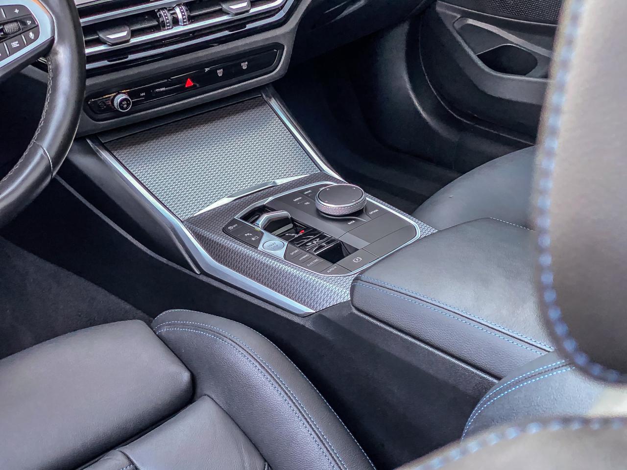 BMW 3 Serie Touring 330e 292PK xDrive High Executive M-Sport Pro | BMW occasion