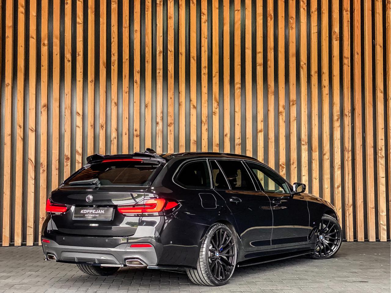 BMW 5 Serie Touring 520i 184PK Automaat M-Sport | BMW occasion