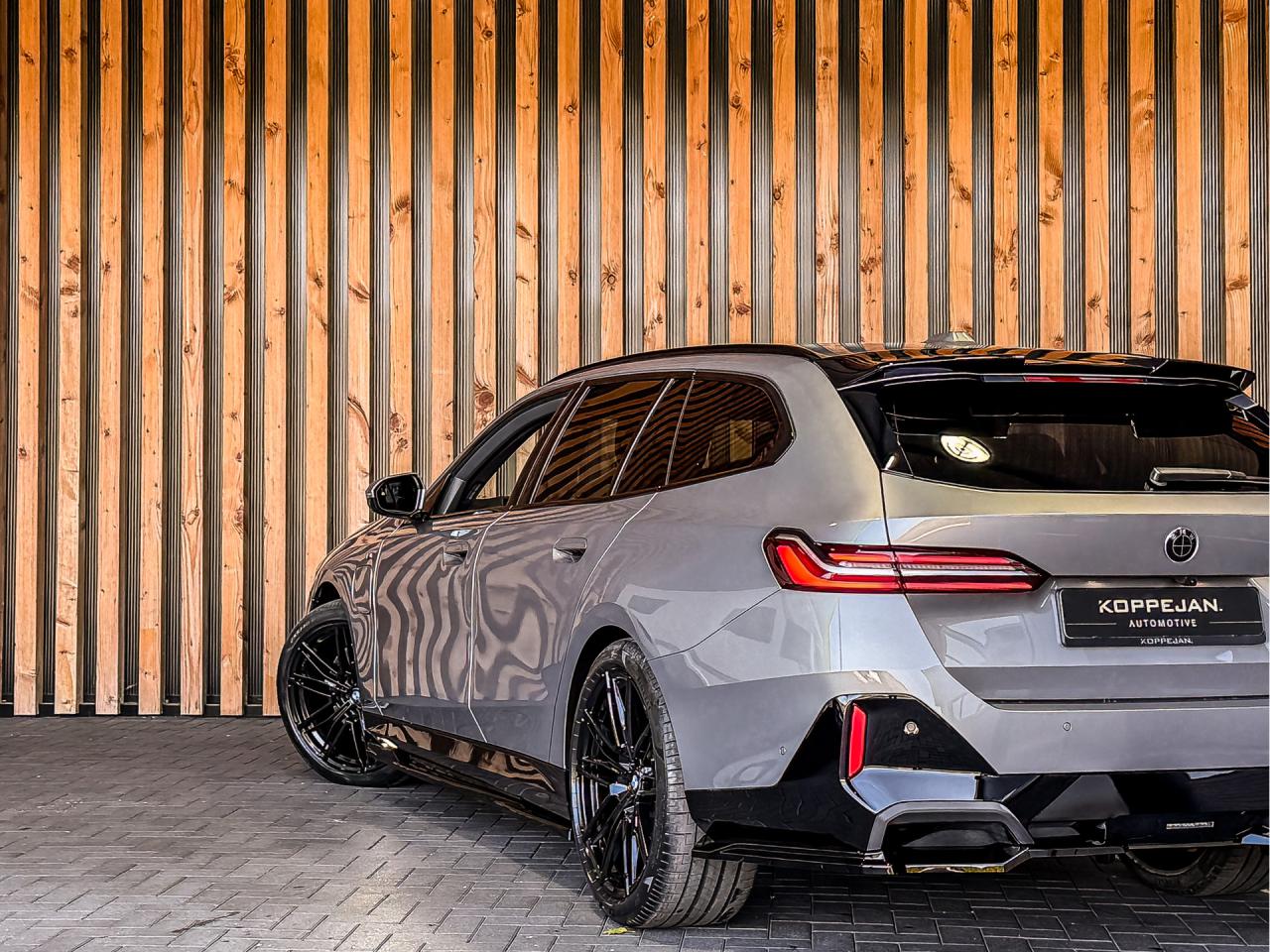 BMW 5 Serie Touring 550e xDrive 490PK M-Sport | BMW occasion