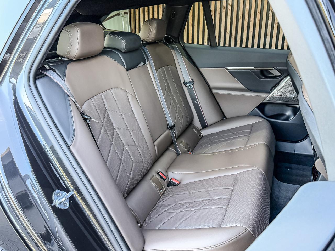 BMW 5 Serie Touring 550e xDrive 490PK M-Sport | BMW occasion
