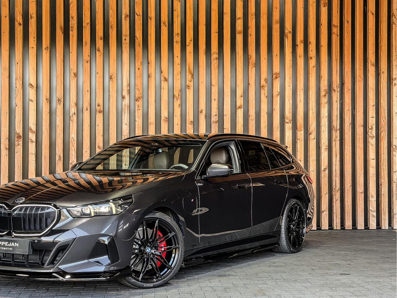 BMW 5 Serie Touring 550e xDrive 490PK M-Sport | BMW occasion