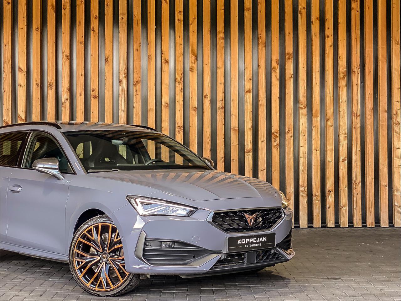 CUPRA Leon Sportstourer 1.4 e-Hybrid VZ 245PK Automaat | CUPRA occasion