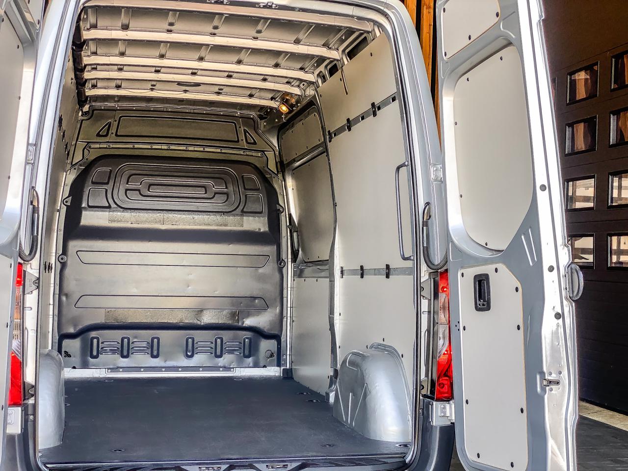 Mercedes-Benz Sprinter 1.9 CDI 150PK Automaat L2H2 Bestelwagen | Mercedes-Benz occasion