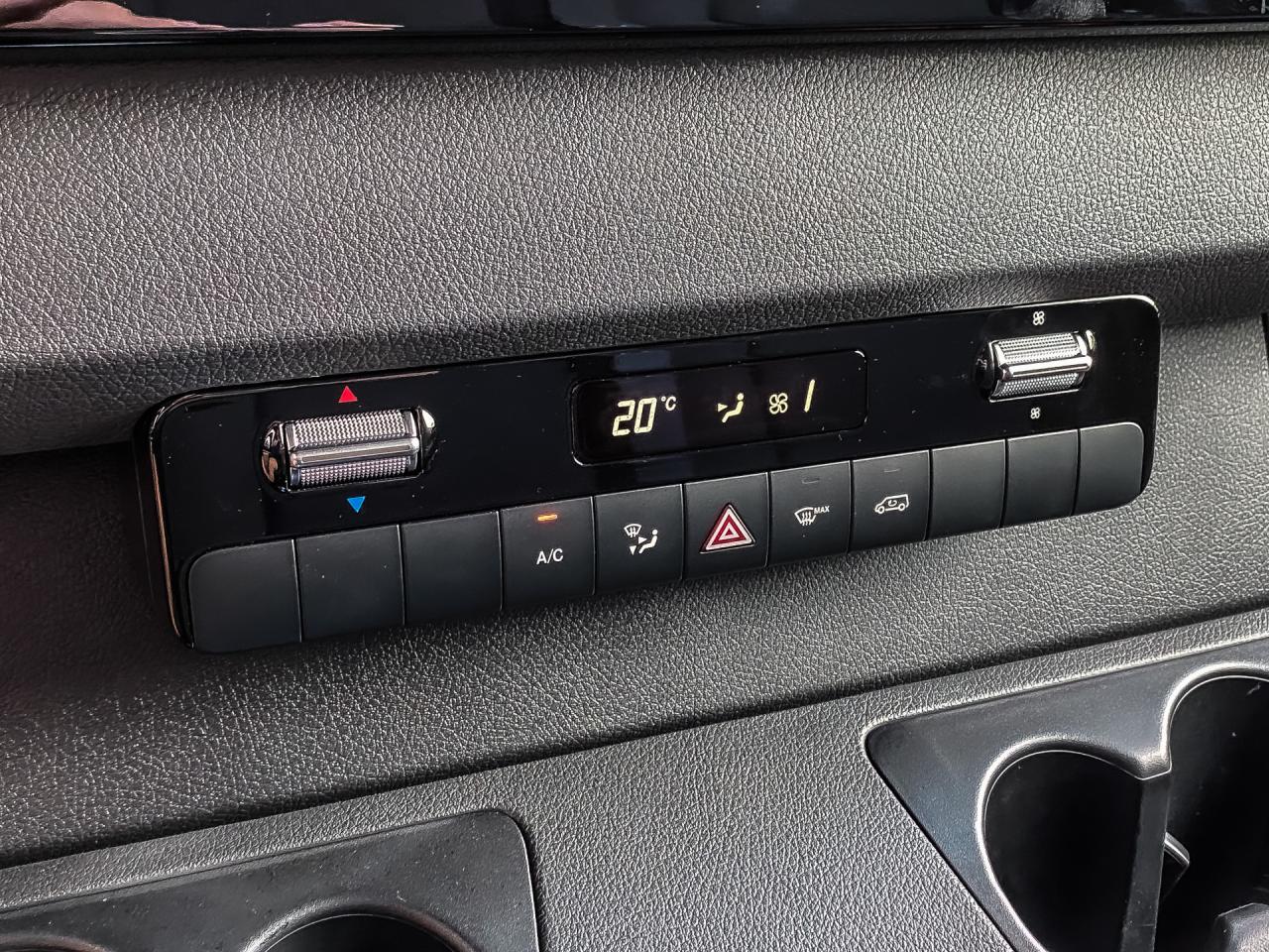 Mercedes-Benz Sprinter 319 CDI 190PK Automaat L2H2 | Mercedes-Benz occasion