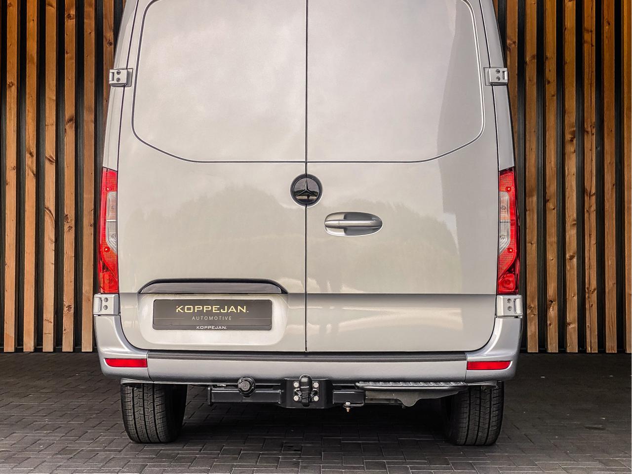 Mercedes-Benz Sprinter 319 CDI 190PK Automaat L2H2 | Mercedes-Benz occasion