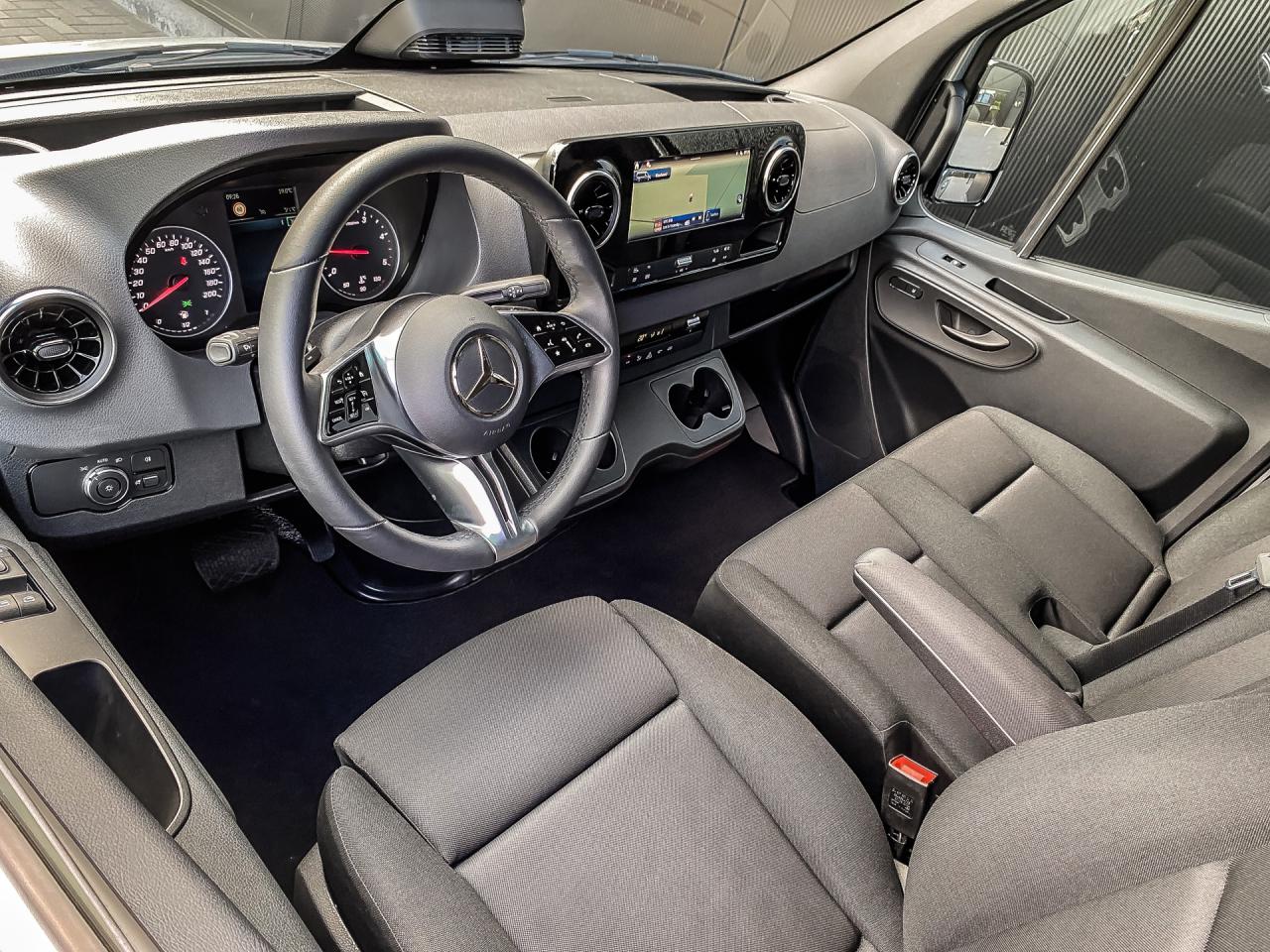 Mercedes-Benz Sprinter 319 CDI 190PK Automaat L2H2 | Mercedes-Benz occasion
