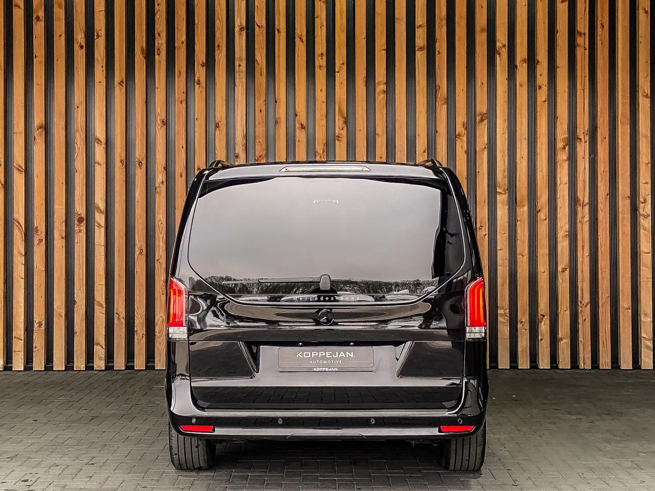 Mercedes-Benz V-Klasse 300d Extra Lang Avantgarde Dubbele Cabine | Mercedes-Benz occasion