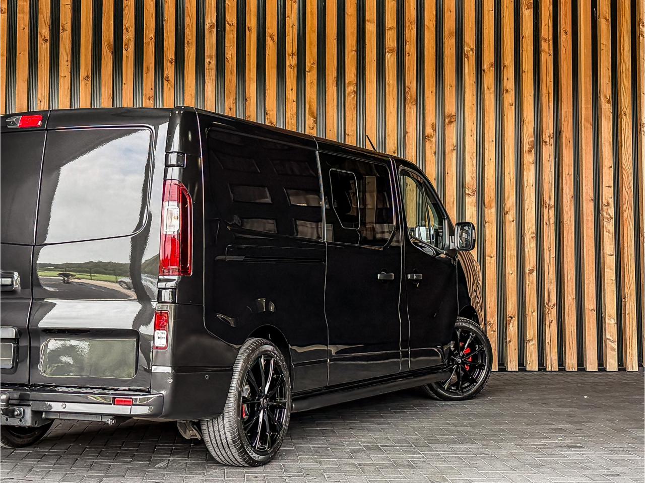 Renault Trafic 2.0 dCi 150PK Dubbele Cabine Luxe L2H1 | Renault occasion