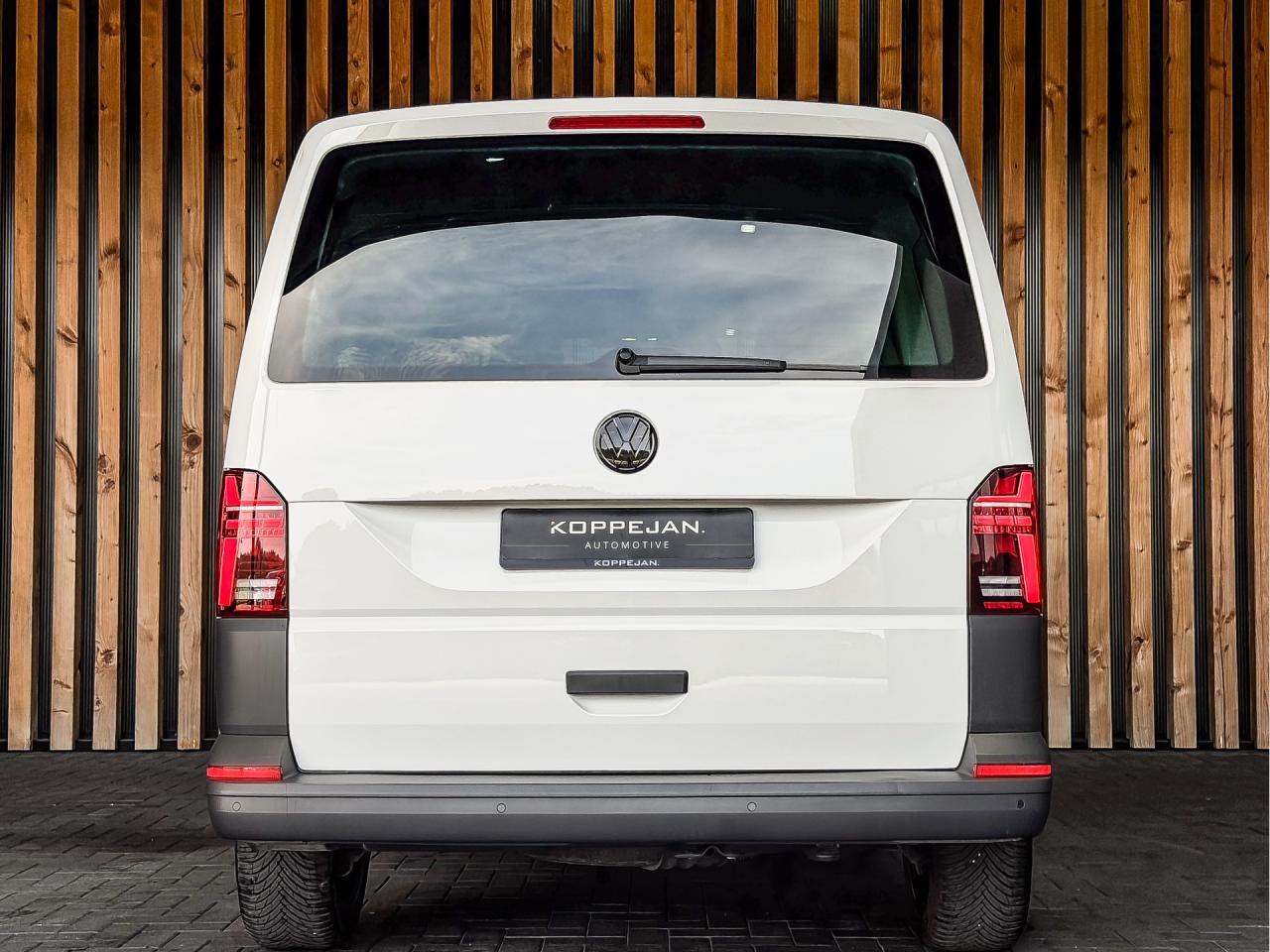 Volkswagen Transporter 2.0 TDI 150PK DSG Bestelwagen L1H1 | Volkswagen occasion