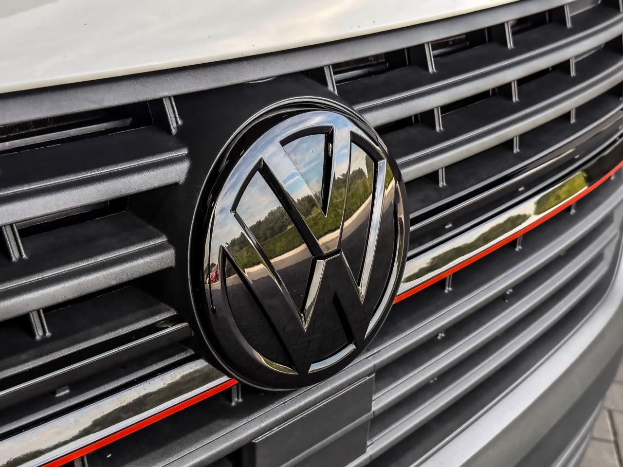 Volkswagen Transporter 2.0 TDI 150PK DSG Bestelwagen L1H1 | Volkswagen occasion