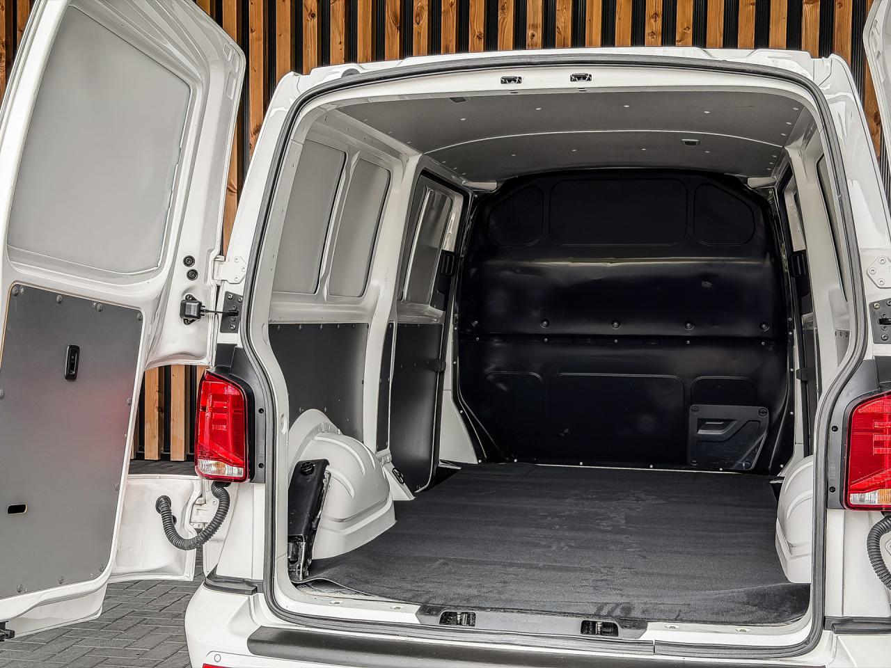Volkswagen Transporter 2.0 TDI 204PK DSG 4Motion Bestelwagen L2H1 | Volkswagen occasion