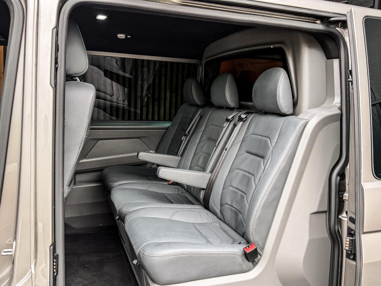 Volkswagen Transporter 2.0 TDI 204PK DSG Bulli ABT Dubbele Cabine L2H1 | Volkswagen occasion